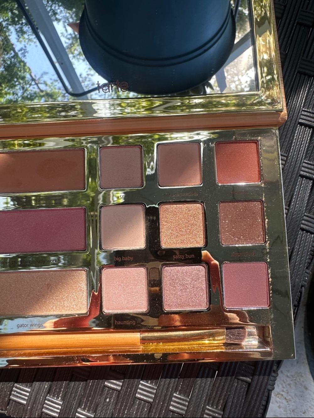 tarte Pink & Neutral Eyeshadow Palette with Gold Trim - Picture 4 of 6